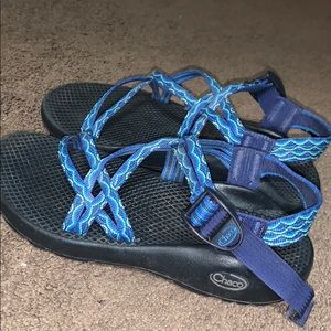 Size 6 Chacos